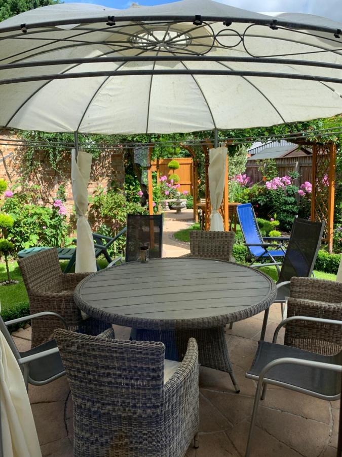 Hereward Pension Wisbech Buitenkant foto